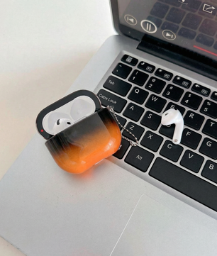 NØIR ORANGE AIRPOD CASE