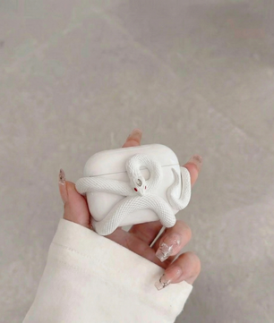 NØIR WHITE SERPENT CASE