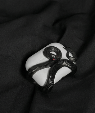 NØIR BLACK SERPENT CASE